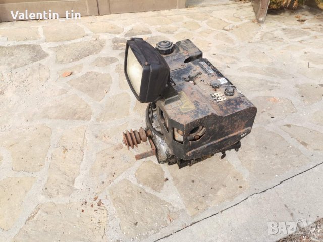 Двигател Briggs & Stratton 11hp за мотоблок, мотокултиватор , снимка 2 - Градинска техника - 35776115