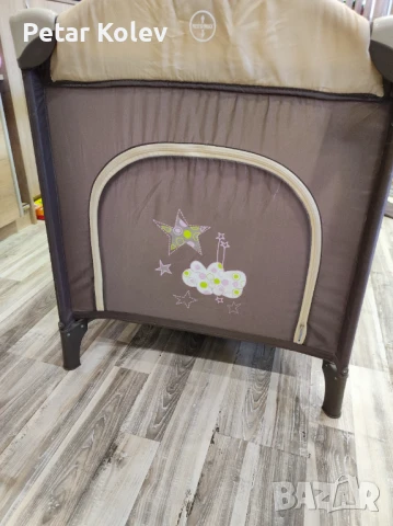 MONI Сгъваема детска кошара на 2 нива с матрак, снимка 3 - Кошарки - 51423636