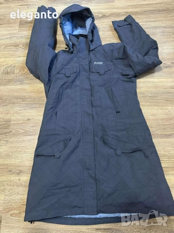Висок клас дамска изолирана парка bergans of norway tromso primaloft  long parka , L размер , снимка 3 - Якета - 52503516