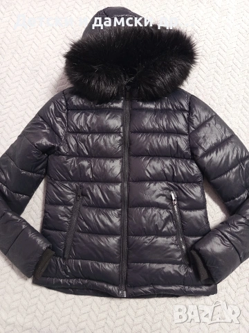 Дамско яке с качулка и пух размер С , снимка 2 - Якета - 53716596