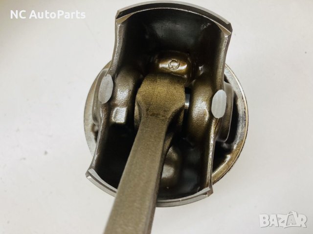 Бутало с биеала за BENTLEY MULSANNE V8 6.75 CKB 2013, снимка 10 - Части - 42595325