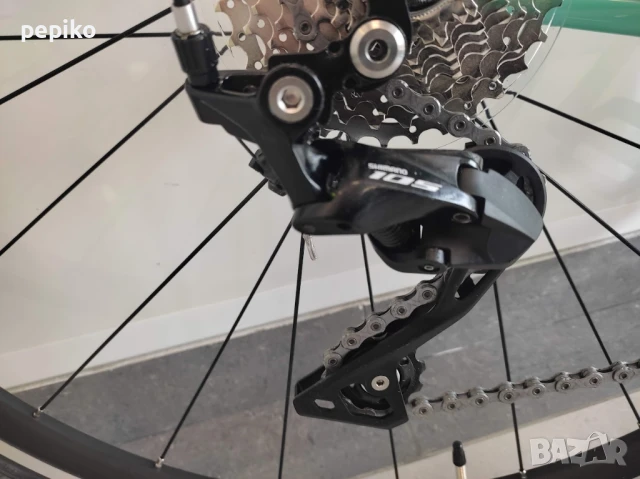 Продавам колела внос от Германия НОВ карбонов шосеен велосипед BIANCHI 28 цола  SHIMANO 105, снимка 14 - Велосипеди - 50717740
