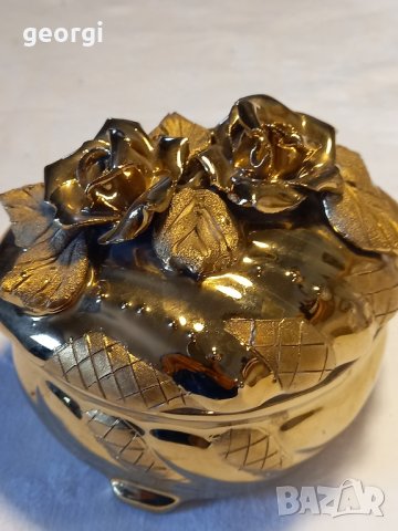 Украинска порцеланова бижутерка с позлата 30/2, снимка 5 - Колекции - 41902540