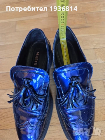 Обувки и ботуши дамски, снимка 2 - Други - 50725547