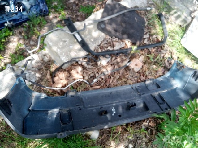 Задна броня alfa romeo 146, снимка 2 - Части - 40847464