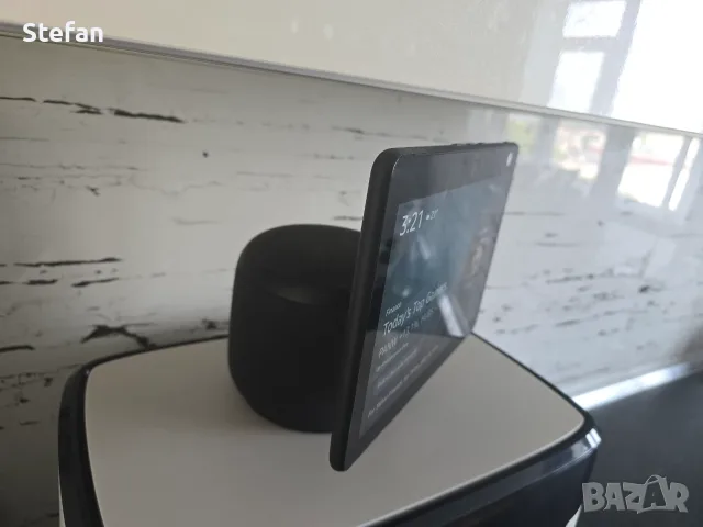 Amazon Echo Show 10 (Gen 3) черна, снимка 2 - Друга електроника - 56083764