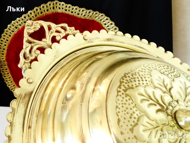 Персийски бронзов съд за сервиране с капак,разкошни дръжки. , снимка 3 - Антикварни и старинни предмети - 51635927