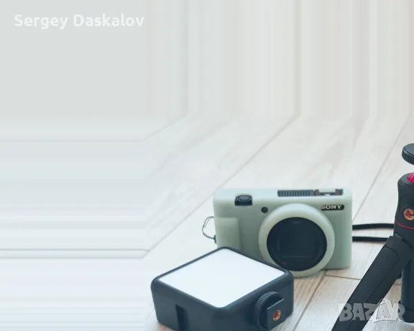 Фотоапарат Sony , снимка 8 - Фотоапарати - 55993304