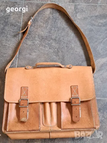 бизнес чанта за през рамо от естествена кожа 8/3