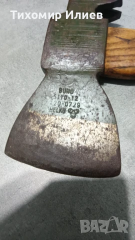 Стара брадва- топор Helko, снимка 2 - Антикварни и старинни предмети - 50690901