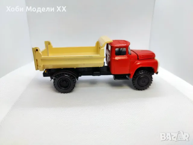 Модел камион ЗИЛ 1/43, снимка 6 - Колекции - 47550022