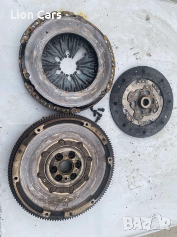 скоростна кутия  , маховик 1.9тди , снимка 2 - Части - 50418065