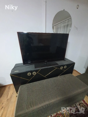 Телевизор Samsung 42инча , снимка 2 - Телевизори - 53002413