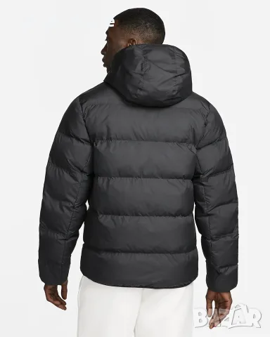 Nike Windrunner - L Размер Оригинално, снимка 2 - Якета - 56021484