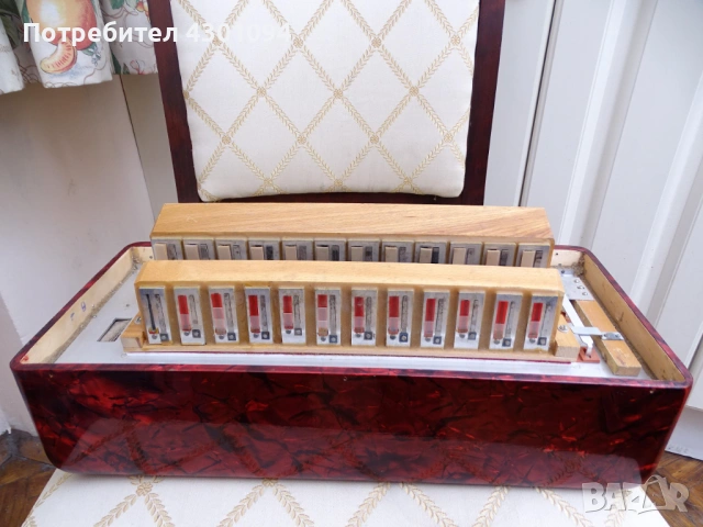 Корпус (баси) с тарги за Акордеон Weltmeister Stella 60 баса, снимка 4 - Акордеони - 53576519