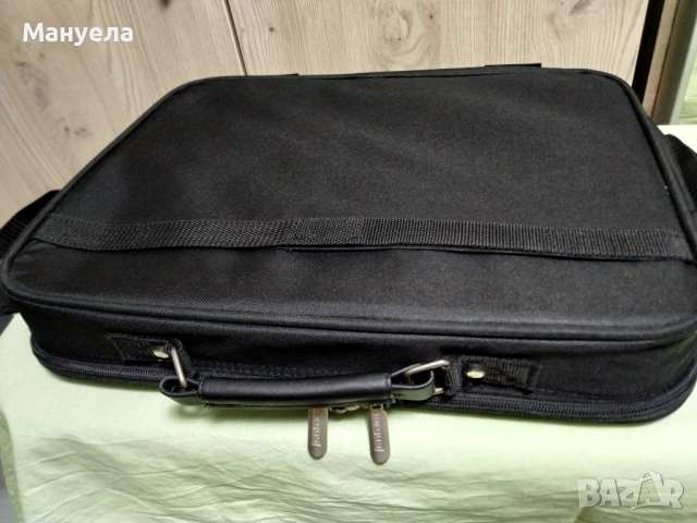 Чанта за лаптоп Targus CN01, снимка 7 - Лаптоп аксесоари - 53687782