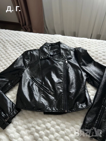 Черно кожено яке