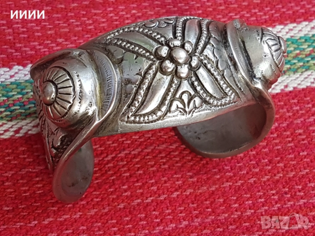 Сребърна гривна рогатка , снимка 2 - Антикварни и старинни предмети - 52109007