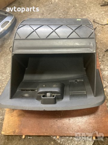 Renault clio 4 2015 година Жабка, снимка 4 - Части - 40916361