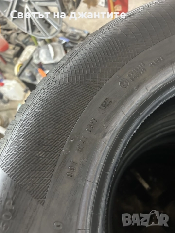 Гуми 235/65/17 Continental 4 броя, снимка 5 - Гуми и джанти - 55897276