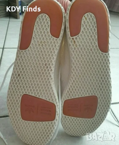 Adidas Pharell Wiliams tenis hu 45номер, снимка 9 - Маратонки - 56164944