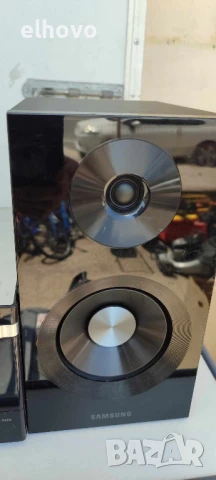 Аудио система Samsung MM-D330D, снимка 3 - Аудиосистеми - 50602791