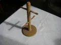 Дървена поставка за чаши, снимка 2