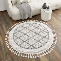 Красив кръгъл килим, снимка 1 - Килими - 41147445