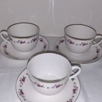 3 чаши с 3 чинийки , снимка 1 - Антикварни и старинни предмети - 36005218