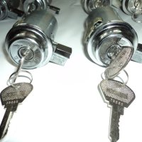 Патронници, ключалки, контактни ключове за ВАЗ и Москвич, снимка 3 - Части - 40602885