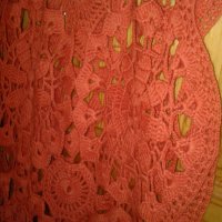 Голям плетен дамски шал, снимка 3 - Шалове - 34232721