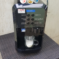 Lavazza LB 2500 Plus. Кафемашина с капсули lavazza blue. Saeco, снимка 4 - Кафемашини - 44670917