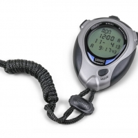Професионален хронометърTG17 – с функции за дата, ден от седмицата, часовник и аларма – показания в , снимка 1 - Футбол - 36098165