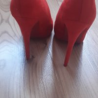 червени обувки, снимка 3 - Дамски елегантни обувки - 42350273