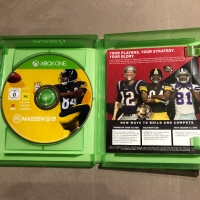 Madden NFL 19 за XBOX ONE, снимка 2 - Игри за Xbox - 36039555