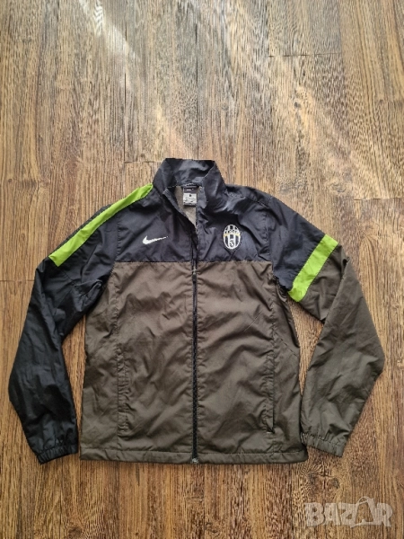 Страхотно мъжко яке горнище NIKE JUVENTUS размер S , снимка 1