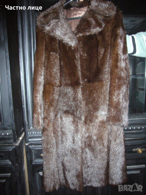 Дамско кожено палто от мурмел размер 42-44 с широка яка, снимка 1