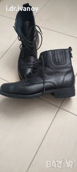 черни кожени ниски боти с връзки MarcO'Polo, снимка 1