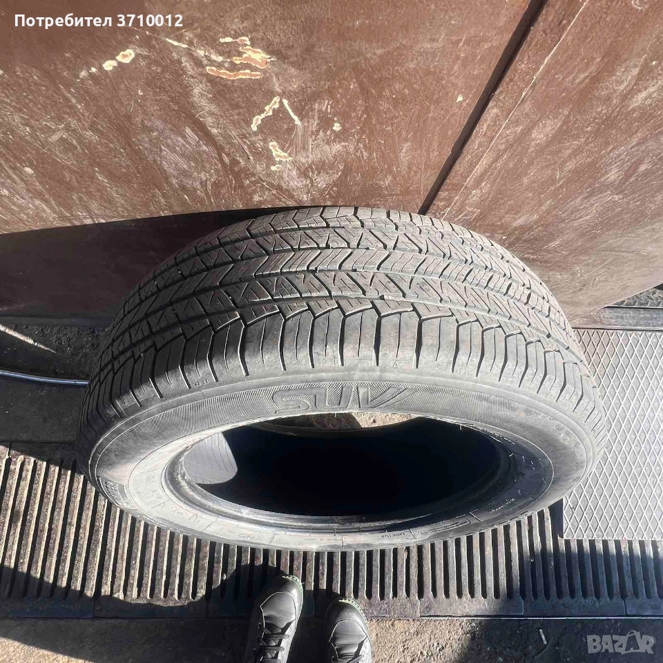 Летни гуми Tigar 235/60 R18, снимка 1