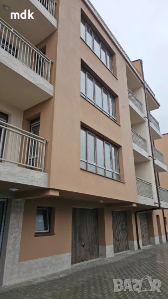 Без комисионна! 4-стаен с партерен гараж пред АКТ 16, снимка 1