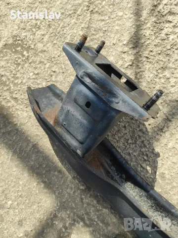 Задна греда за Mercedec C-Class W205 S205, снимка 4 - Части - 50110354