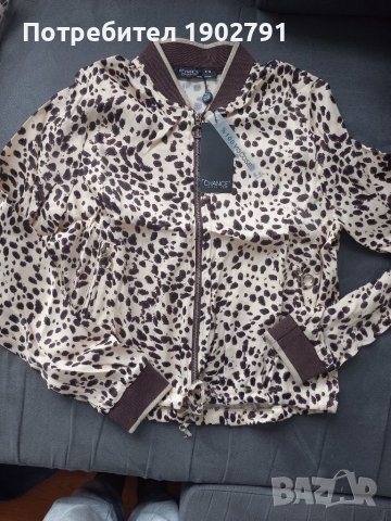 Дамско спортно яке, снимка 2 - Якета - 40630838