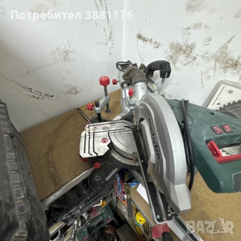 Настолен Циркуляр с изтегляне Metabo ф 254, снимка 4 - Циркуляри - 53813082