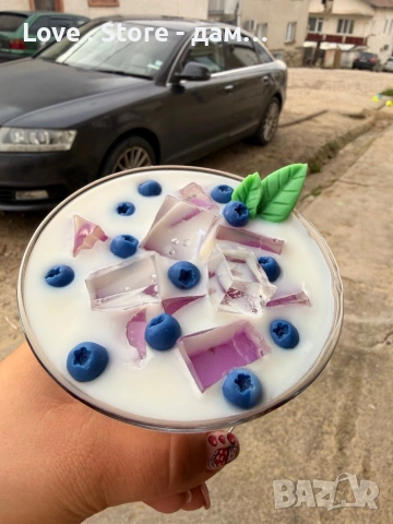 Подарък , свещ ръчна изработка ароматна и нежна , снимка 8 - Декорация за дома - 53614208