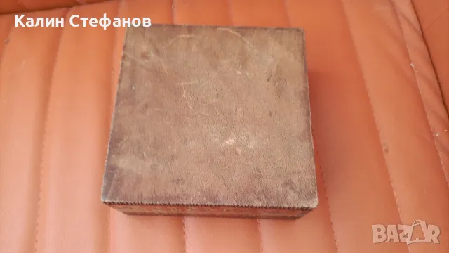 Ретро, стара дървена квадратна кутия с  капак, пираграф, ръчно рисувана, снимка 5 - Антикварни и старинни предмети - 48036196