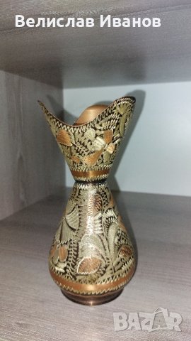 Медна ваза. Ръчно гравирана украса. Перфектно състояние., снимка 5 - Декорация за дома - 42603393