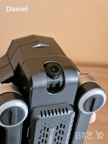 Дрон SJRC F11 пълен комплект + нова батерия, снимка 9 - Дронове и аксесоари - 53611832