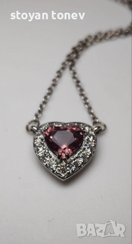 „Магично сърце“ – Ръчно изработено бижу с истинска магия в центъра!, снимка 2 - Колиета, медальони, синджири - 53775686