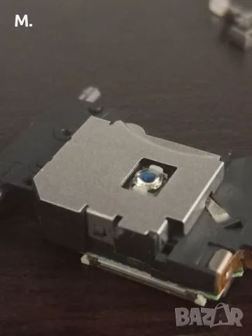 Части за дисково устройство и лазер за  PS2 Slim 77004, снимка 2 - Аксесоари - 55968470