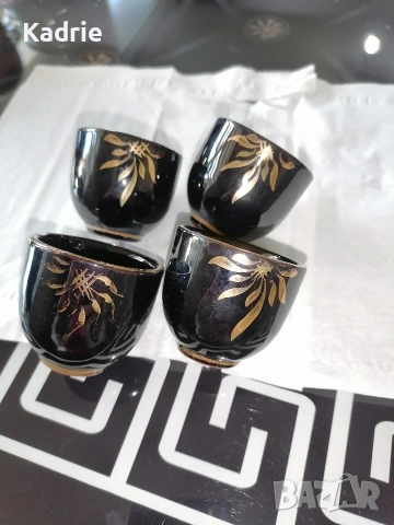 порцелен , снимка 2 - Сервизи - 53637507